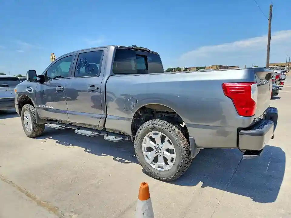 1N6AA1FB6NN100112 2022 NISSAN TITAN-1