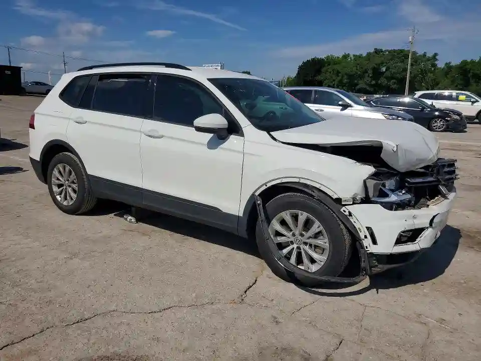 3VV1B7AX5KM162338 2019 VOLKSWAGEN TIGUAN-3