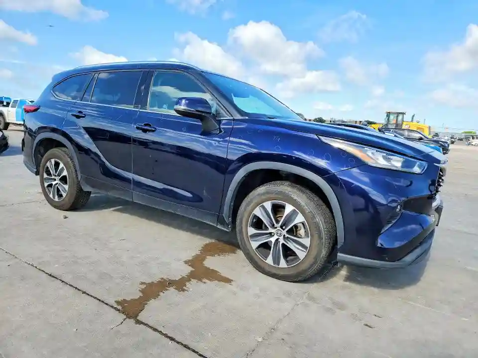 5TDGZRAHXLS020285 2020 TOYOTA HIGHLANDER-3