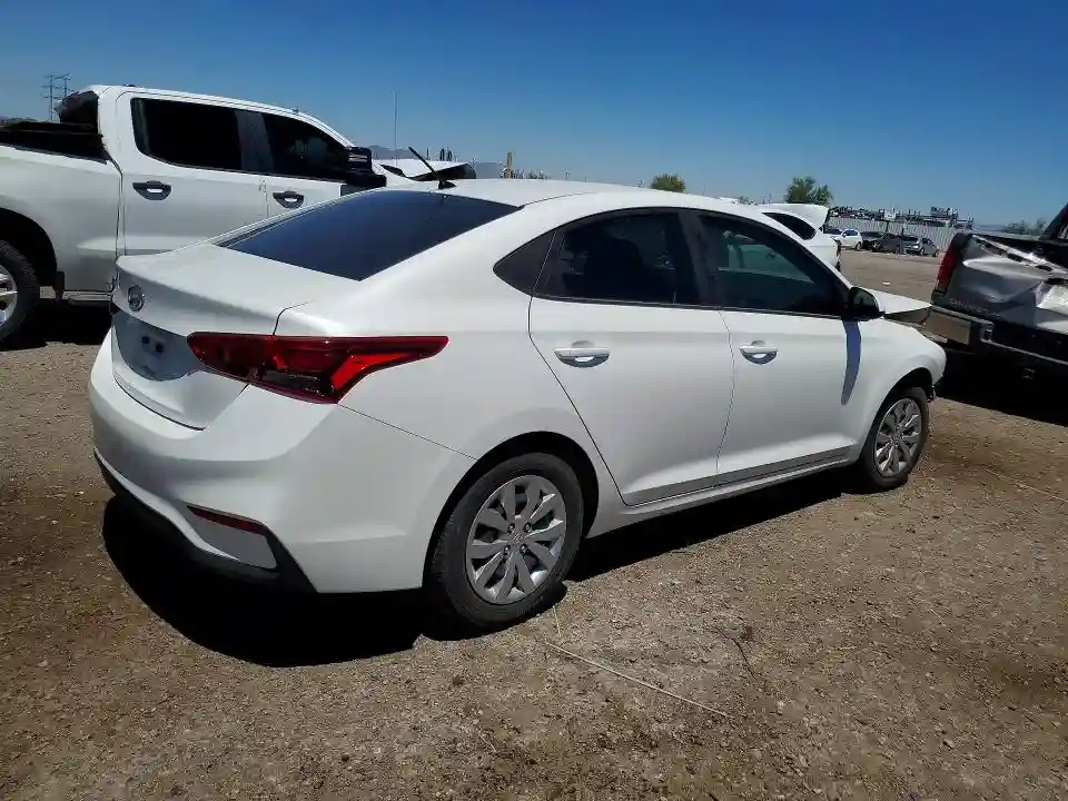 3KPC24A67ME135684 2021 HYUNDAI ACCENT-2