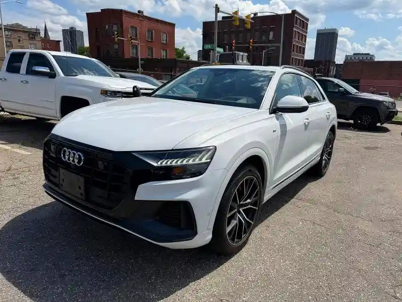 WA1FVAF12KD034643 2019 AUDI Q8-0