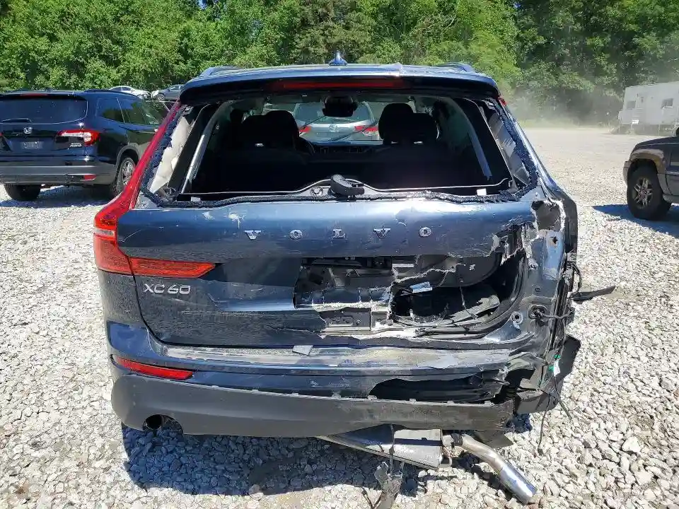 YV4102RK5J1064855 2018 VOLVO XC60-5