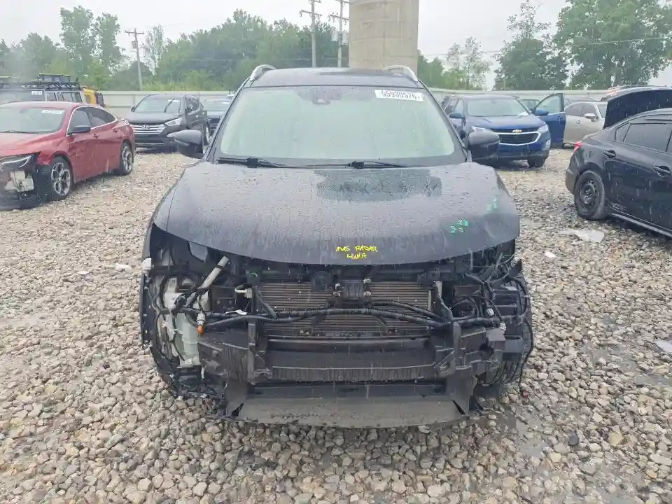 5N1AT2MV8KC789007 2019 NISSAN ROGUE-4