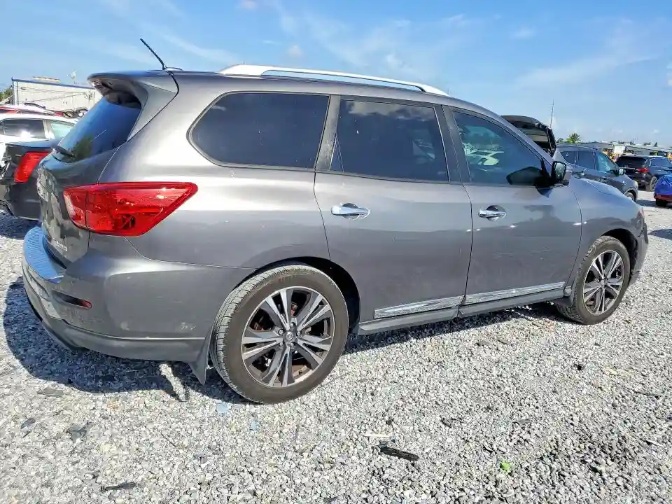 5N1DR2MN3HC607993 2017 NISSAN PATHFINDER-2