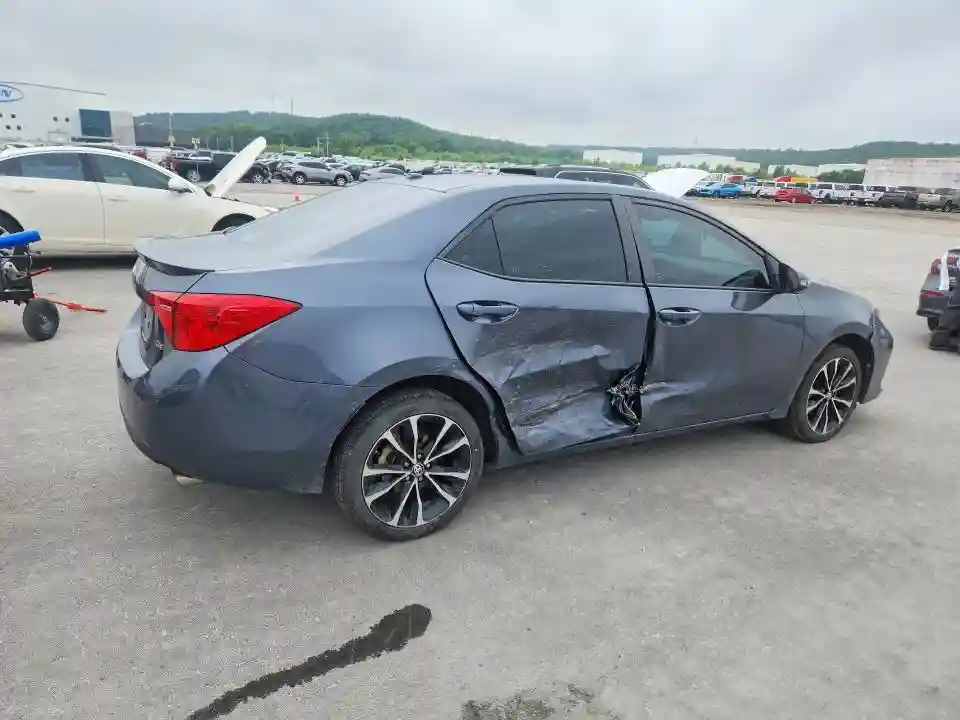 5YFBURHE9KP856875 2019 TOYOTA COROLLA-2