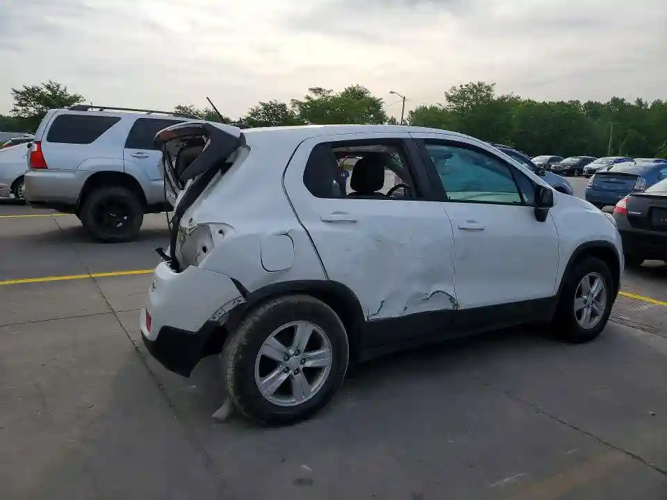 KL7CJKSB1LB323046 2020 CHEVROLET TRAX-2