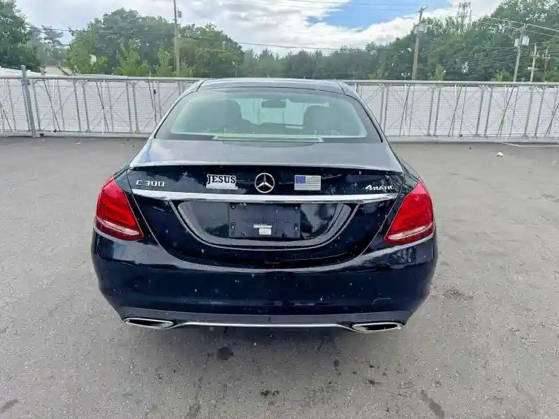 55SWF4KB1FU068945 2015 MERCEDES-BENZ C-CLASS-4