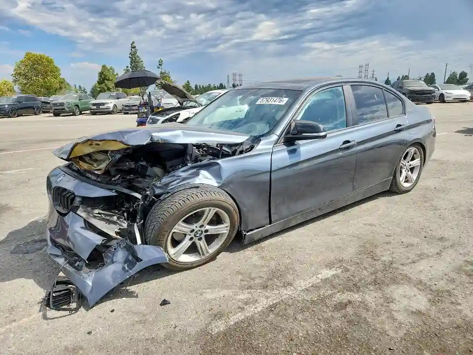 WBA3C1G51FNR50050 2015 BMW 3 SERIES-0