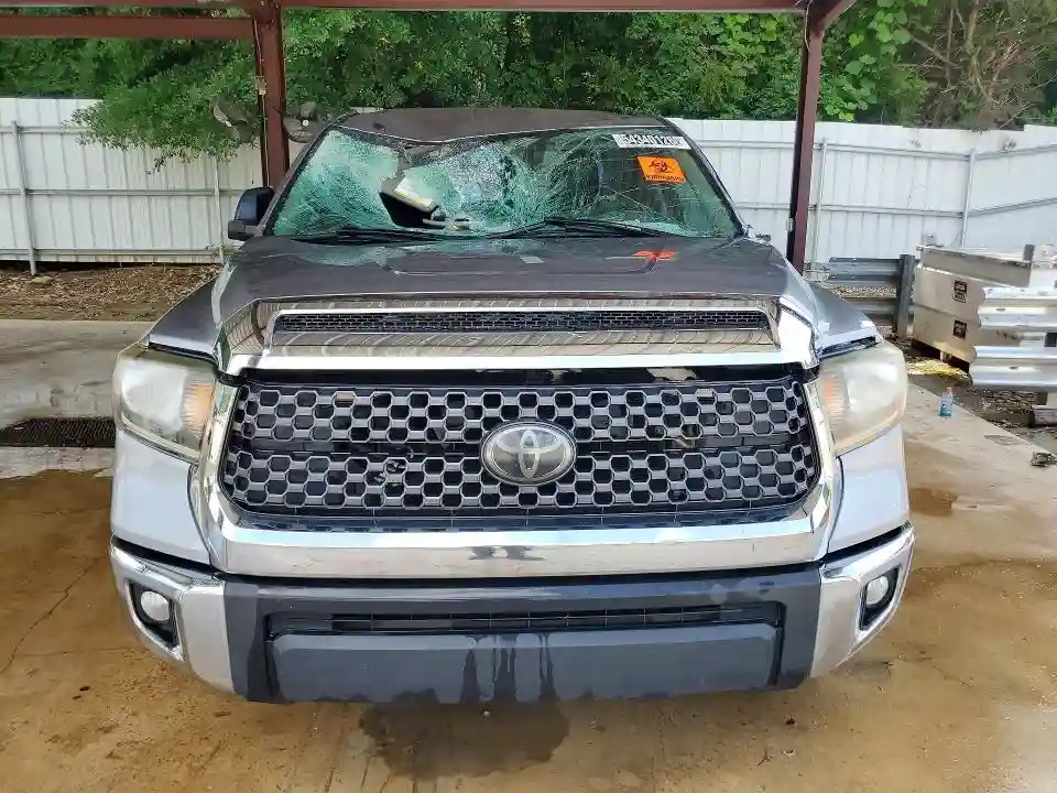 5TFRY5F18JX242136 2018 TOYOTA TUNDRA-4
