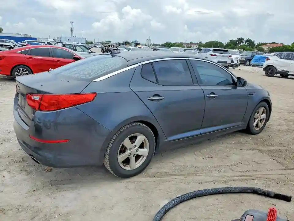 KNAGM4A7XF5619574 2015 KIA OPTIMA-2