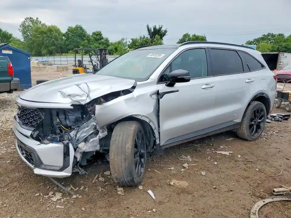 5XYRKDLF5NG110696 2022 KIA SORENTO-0