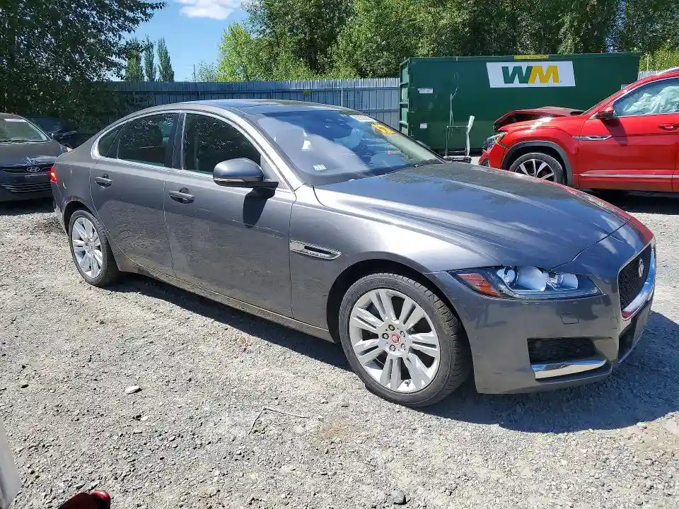 SAJBD4BV4HCY32658 2017 JAGUAR XF-3