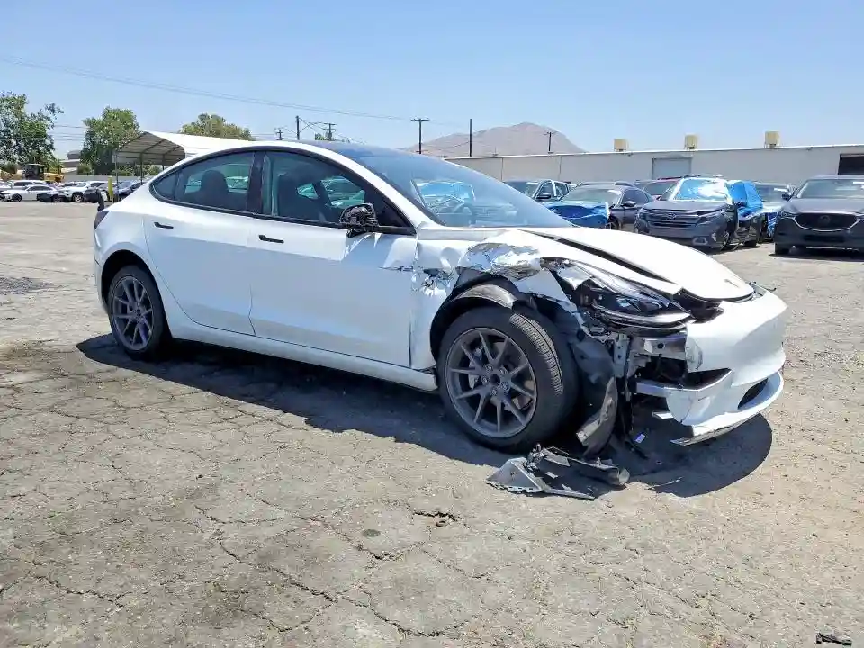5YJ3E1EAXPF566152 2023 TESLA MODEL 3-3