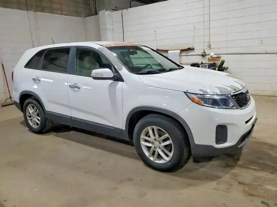 5XYKT3A62FG590077 2015 KIA SORENTO-3