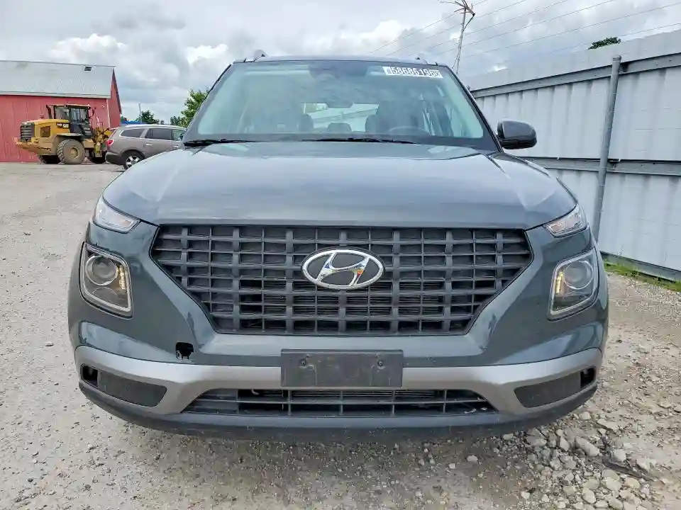 KMHRC8A39SU387371 2025 HYUNDAI VENUE-4