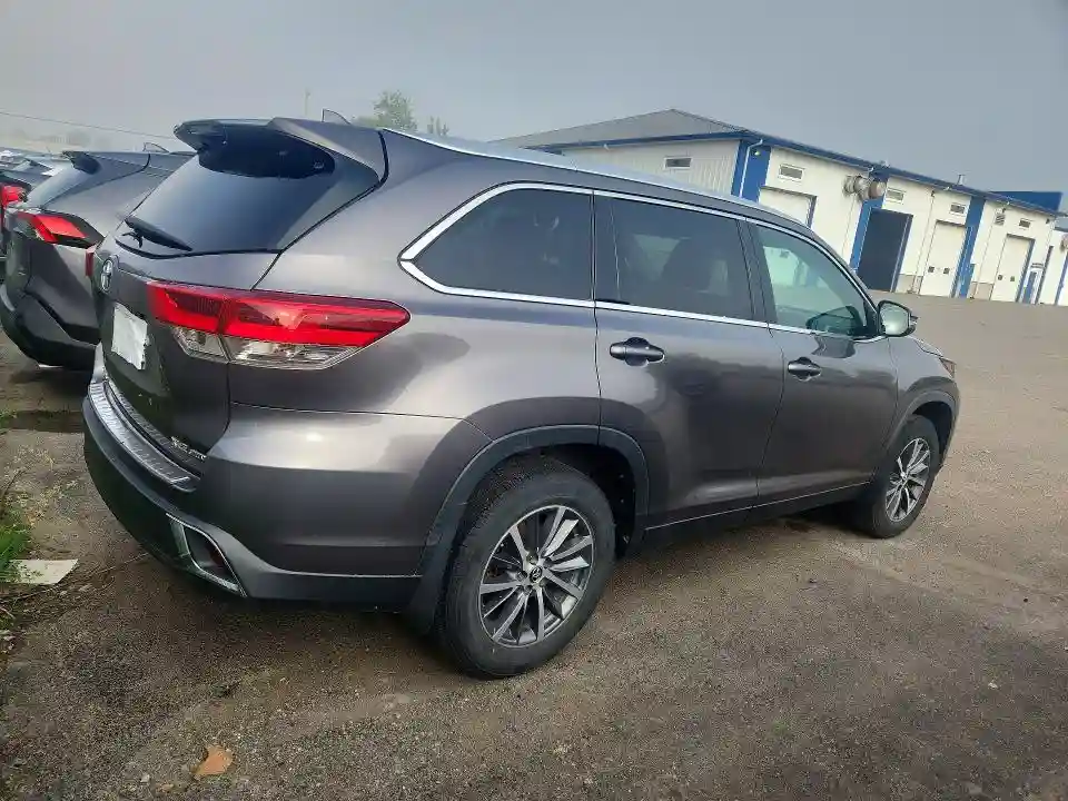 5TDJZRFH7KS595182 2019 TOYOTA HIGHLANDER-2