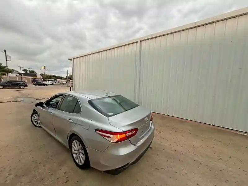 4T1C11AK2LU887853 2020 TOYOTA CAMRY-2