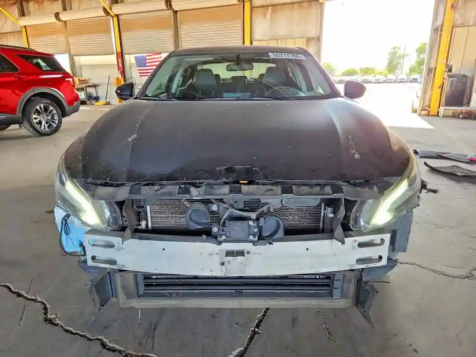 1N4BL4CVXKC184305 2019 NISSAN ALTIMA-4