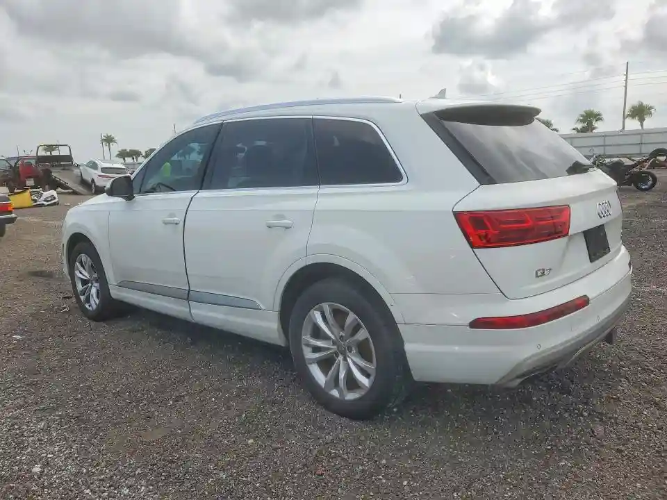 WA1LAAF75HD033692 2017 AUDI Q7-1