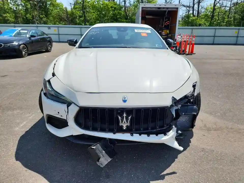 ZAM57ZST8PX433592 2023 MASERATI GHIBLI TRO-4