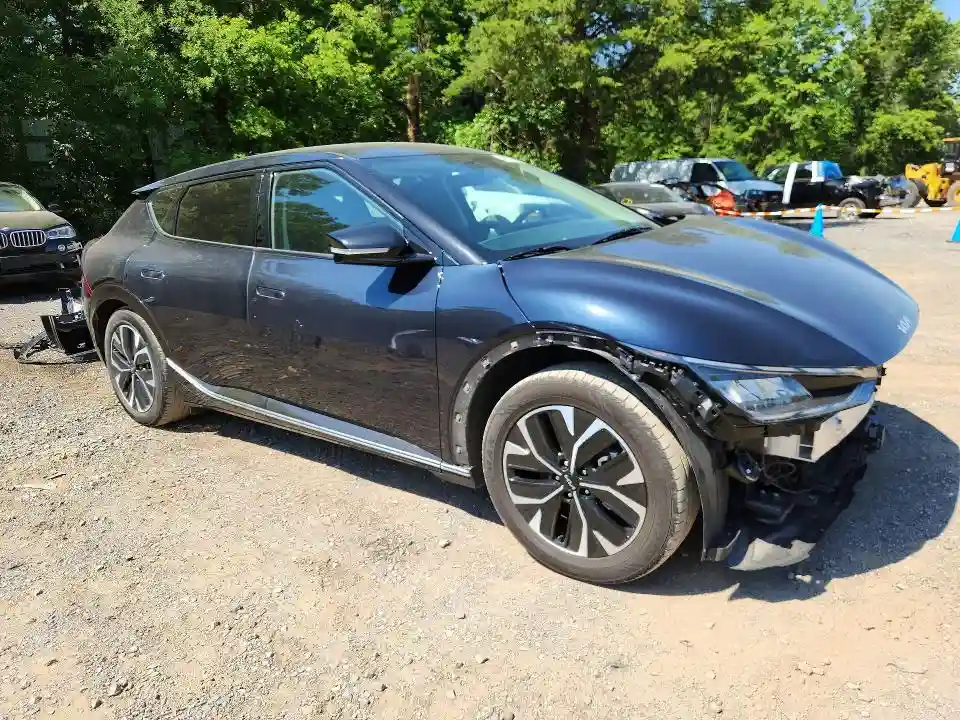 KNDC34LA8R5205453 2024 KIA ALL OTHER-3
