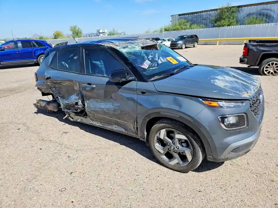 KMHRC8A36TU436205 2026 HYUNDAI VENUE-3