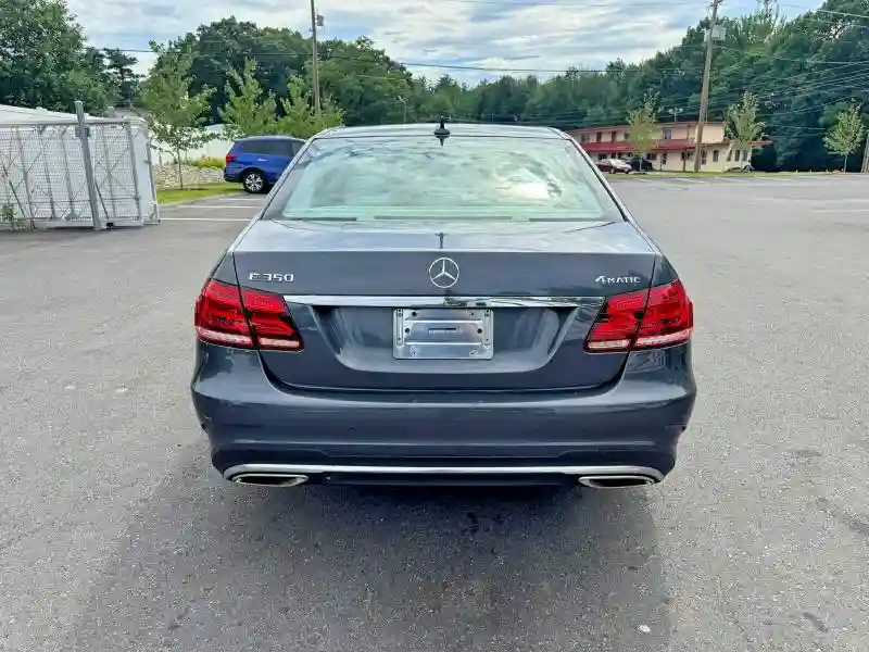 WDDHF8JB5GB185229 2016 MERCEDES-BENZ E-CLASS-4