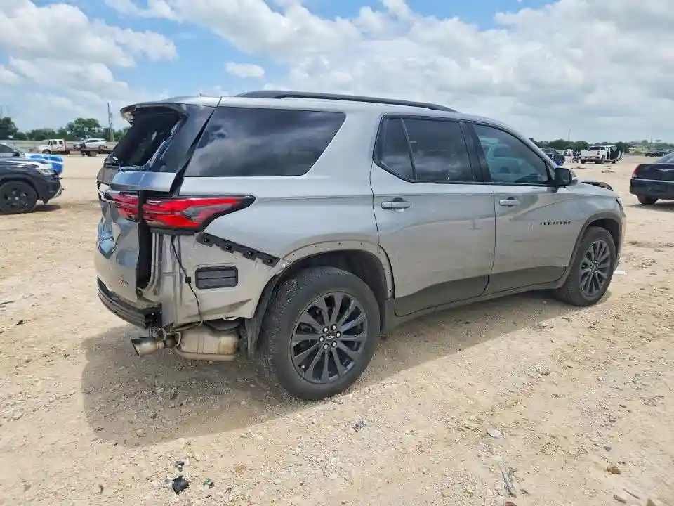 1GNERJKW9PJ161669 2023 CHEVROLET TRAVERSE-2