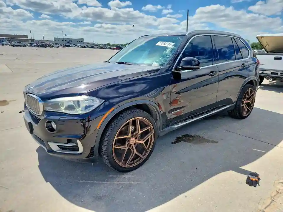5UXKR0C5XF0K57972 2015 BMW X5-0