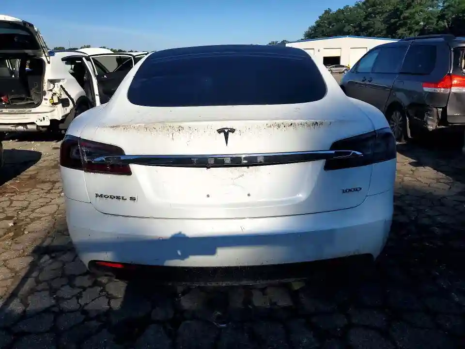 5YJSA1E23JF243911 2018 TESLA MODEL S-5