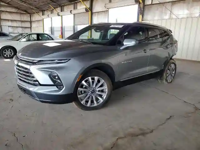 3GNKBFR42PS206877 2023 CHEVROLET BLAZER-0