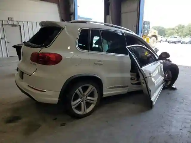 WVGAV7AX5FW015900 2015 VOLKSWAGEN TIGUAN-2