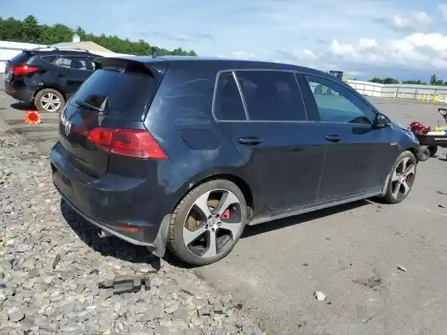 3VW447AU1HM043817 2017 VOLKSWAGEN GTI-2