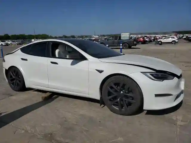 5YJSA1E68NF466003 2022 TESLA MODEL S-3