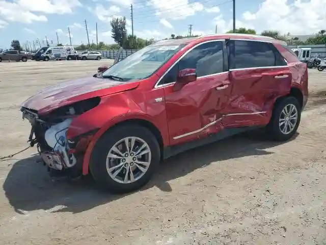 1GYKNCRS7NZ158008 2022 CADILLAC XT5-0