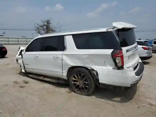 1GNSKCKD2NR284746 2022 CHEVROLET SUBURBAN-1