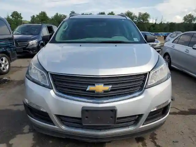 1GNKRFKD8HJ354654 2017 CHEVROLET TRAVERSE-4