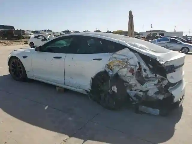 5YJSA1E68NF466003 2022 TESLA MODEL S-1