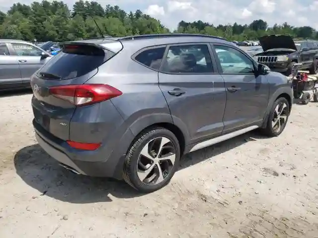 KM8J3CA26HU555872 2017 HYUNDAI TUCSON-2