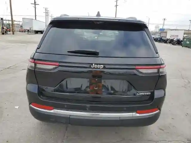 1C4RJGBG7N8608386 2022 JEEP GRAND CHEROKEE-5