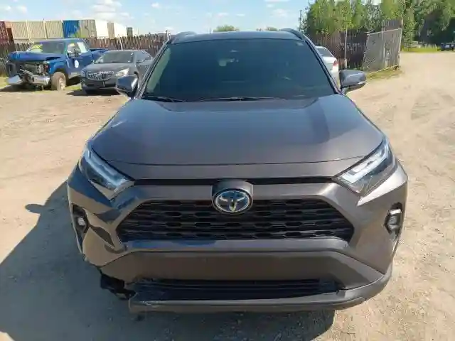 2T3B6RFV8NW035595 2022 TOYOTA RAV4-4
