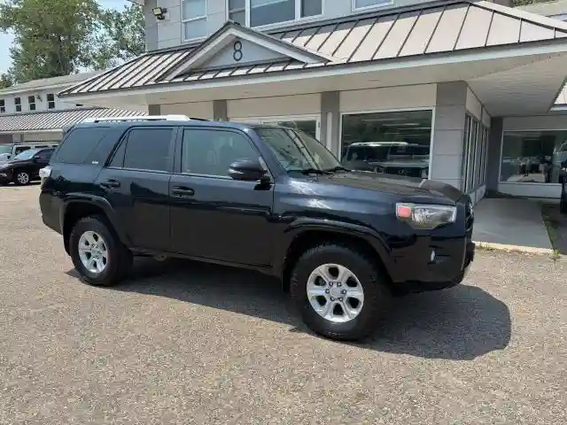JTEBU5JR2H5473982 2017 TOYOTA 4RUNNER-0
