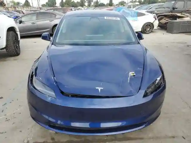 5YJ3E1EA3RF746320 2024 TESLA MODEL 3-4