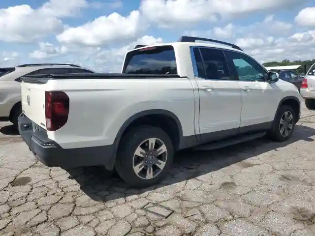 5FPYK3F5XHB016664 2017 HONDA RIDGELINE-2