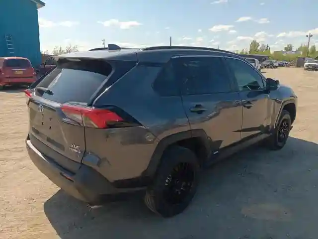 2T3B6RFV8NW035595 2022 TOYOTA RAV4-2