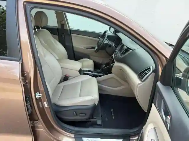 KM8J33A29GU030237 2016 HYUNDAI TUCSON-4