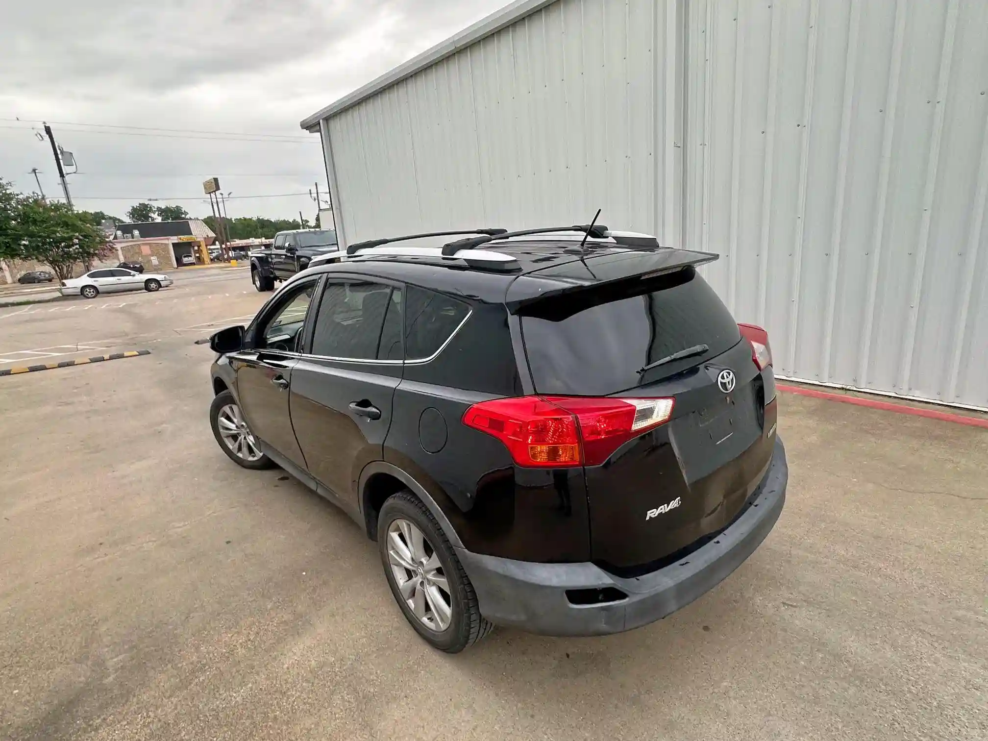 2T3YFREV1FW153064 2015 TOYOTA RAV4-2