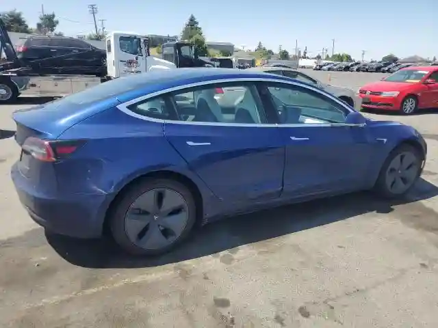 5YJ3E1EB6KF450528 2019 TESLA MODEL 3-2