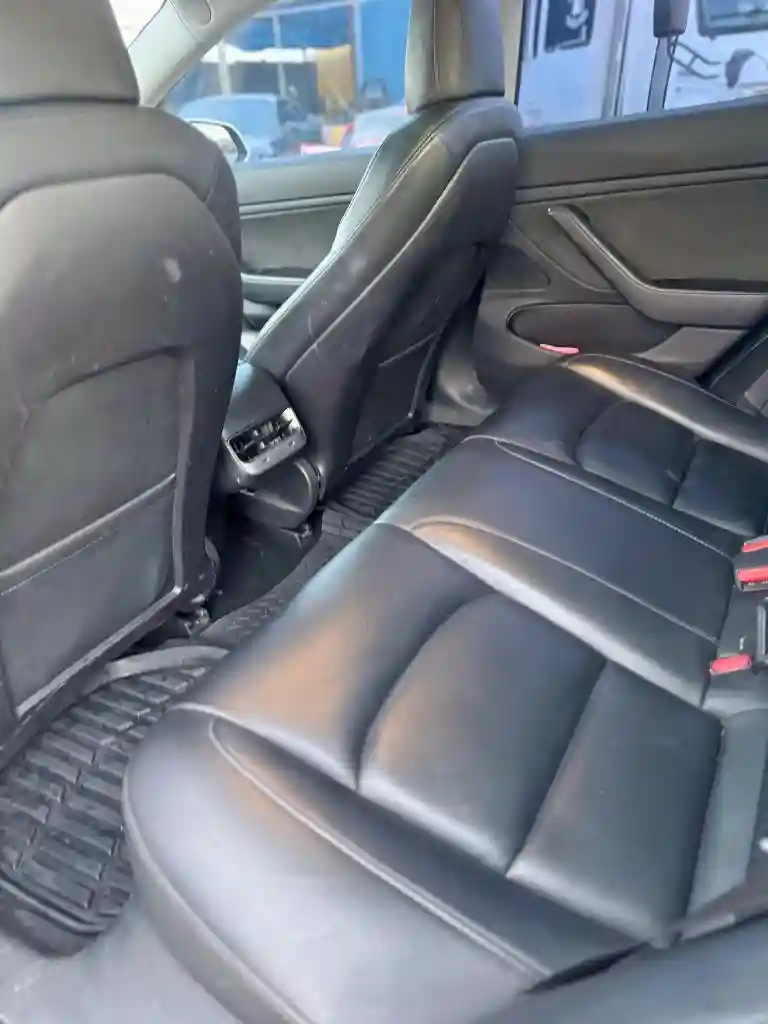 5YJ3E1EA9KF310013 2019 TESLA MODEL 3-5