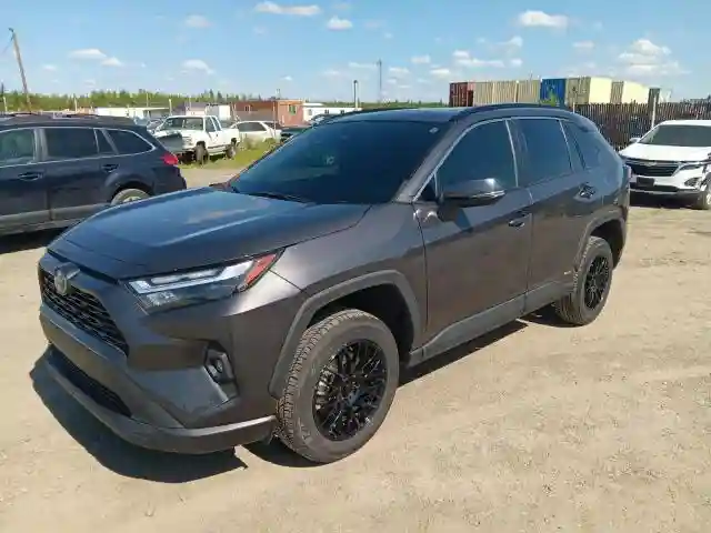 2T3B6RFV8NW035595 2022 TOYOTA RAV4-0